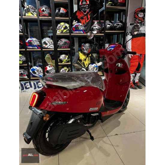 QJMOTOR VPS 125 KIRMIZI QJMOTOR VPS 125 KIRMIZI